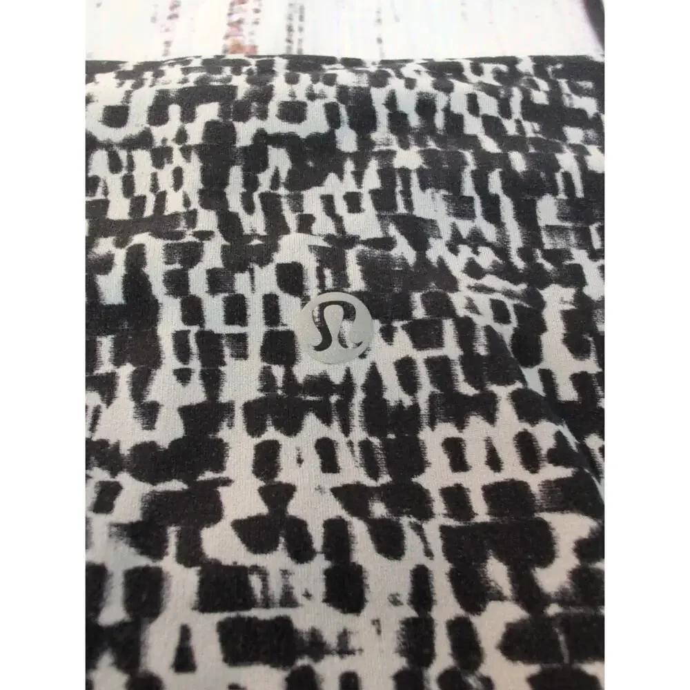 lululemon athletica features brand